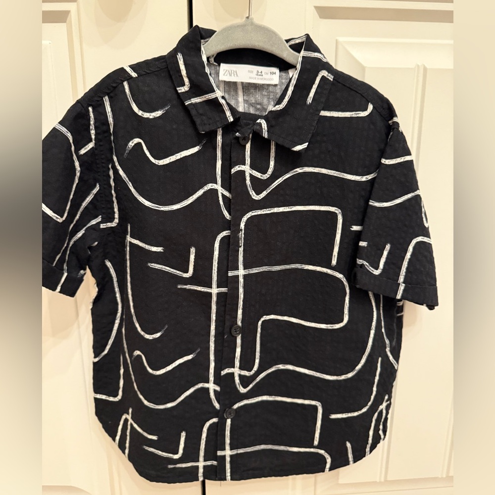 Zara Black Shirt with White Line Design 3/4 T